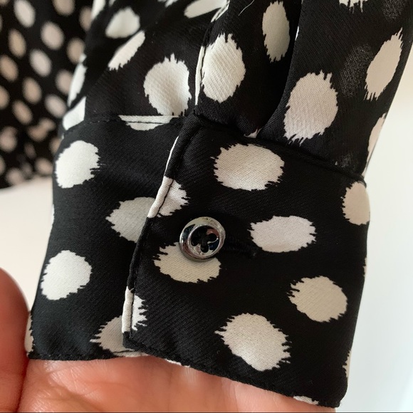 Banana Republic Blouse black with white dots - Picture 4 of 6